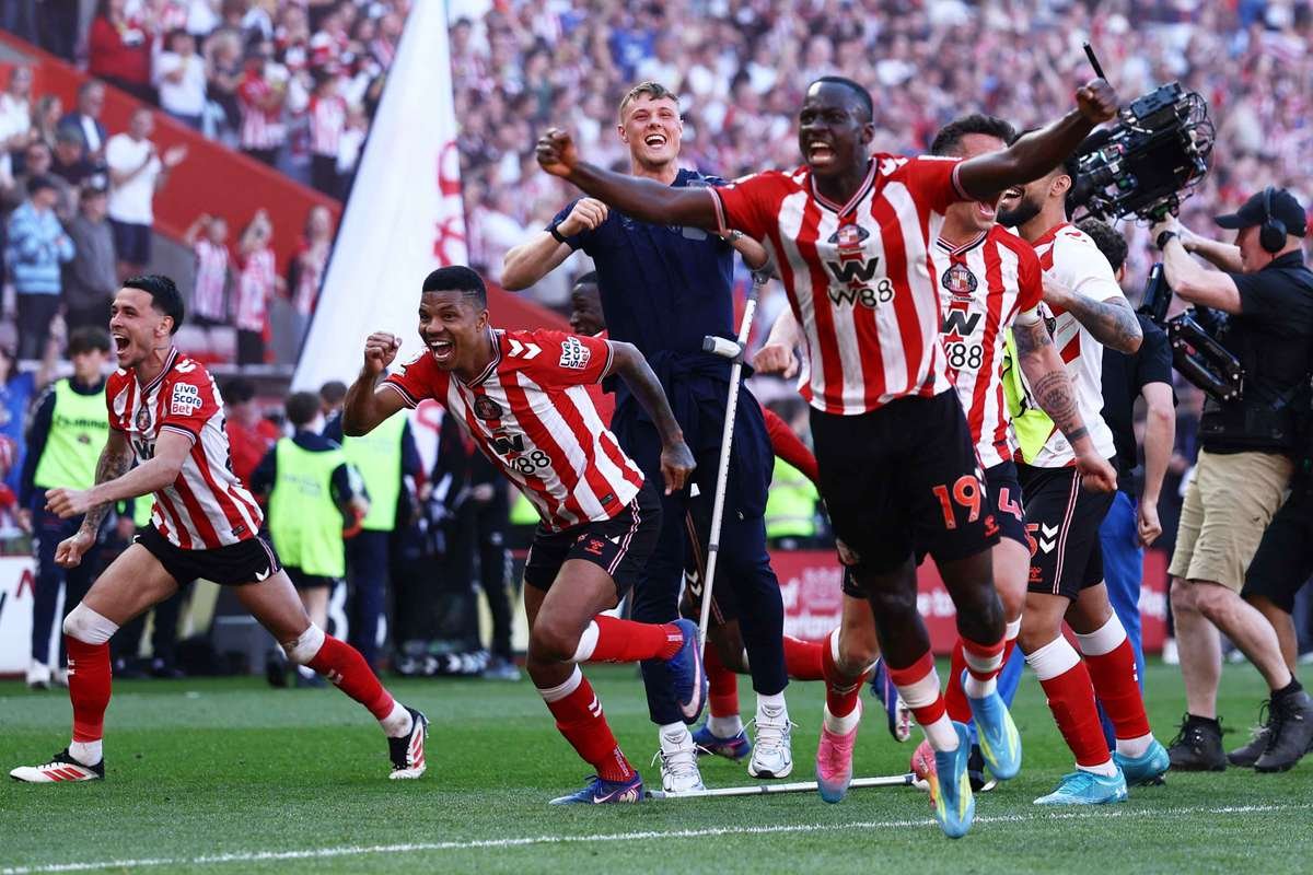 Sunderland Seal Historic Europa League Return with Dramatic Final-Day Victory over Chelsea Sunderland qualify for Conference League